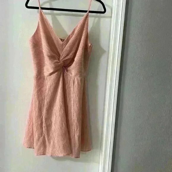 Abercrombie & Fitch Dresses Abercrombie Crinkle Textured Twist-Front Mini Dress - Picture 6 of 12